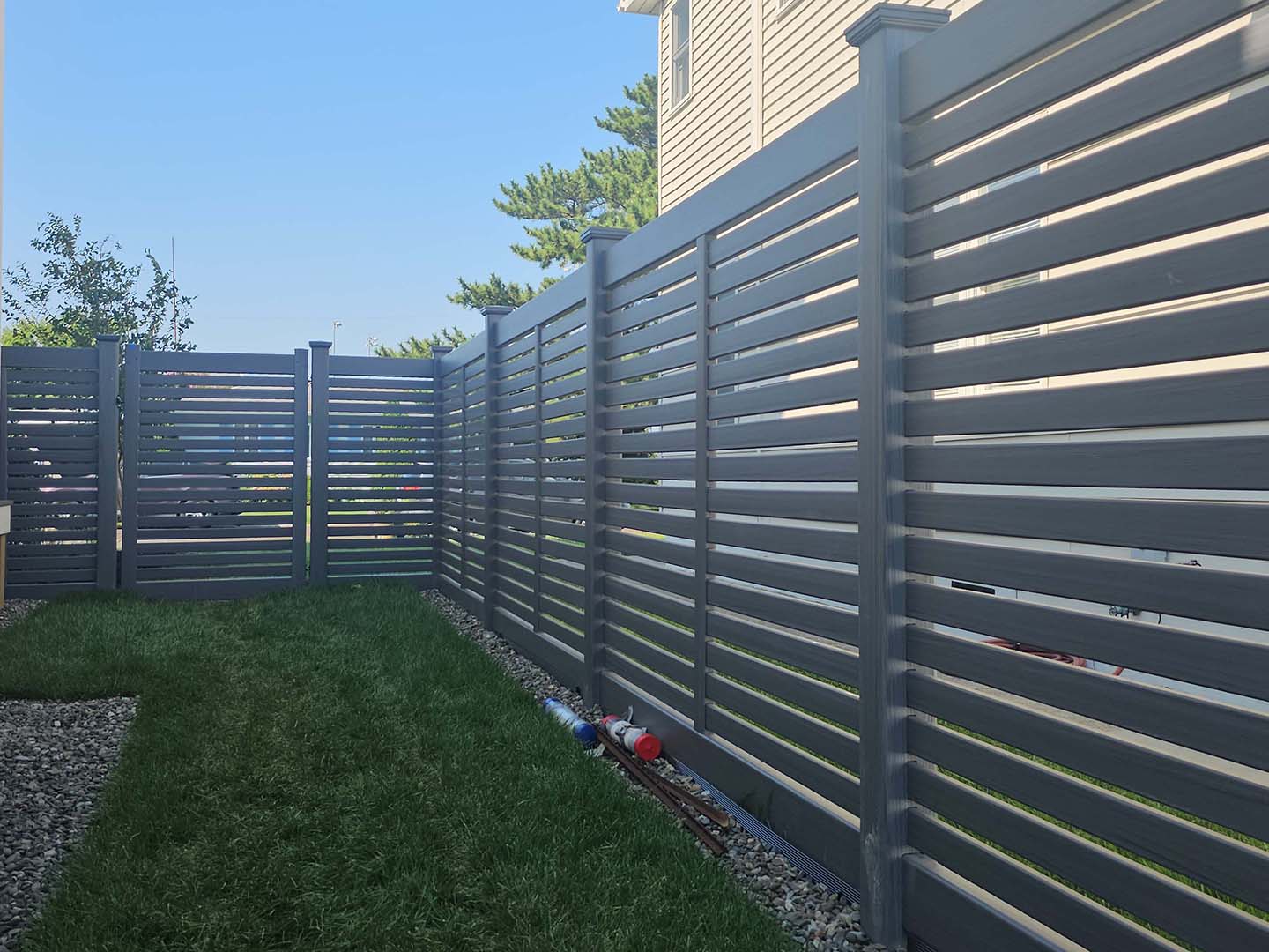 Photo of a South Jersey aluminum fence