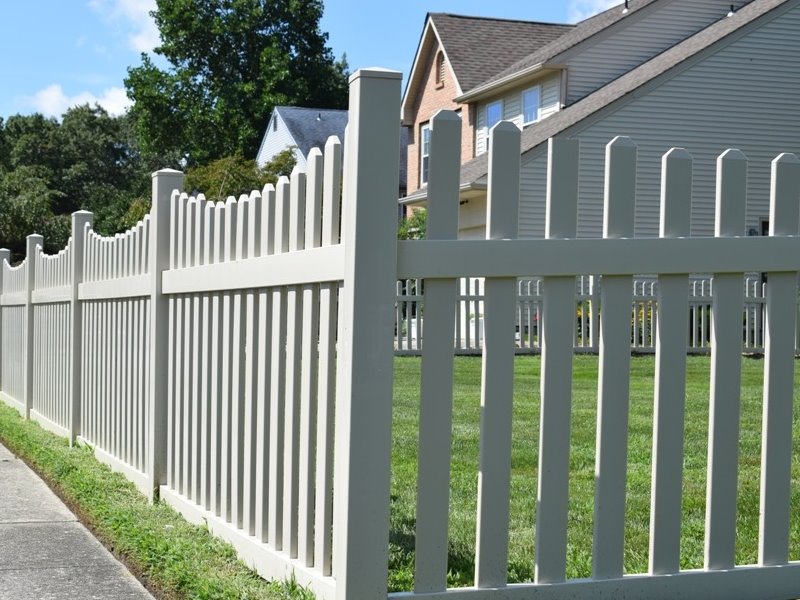 Vinyl Decorative Fencing in South Jersey Shore