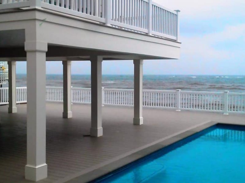 Vinyl Pool Fencing in South Jersey Shore